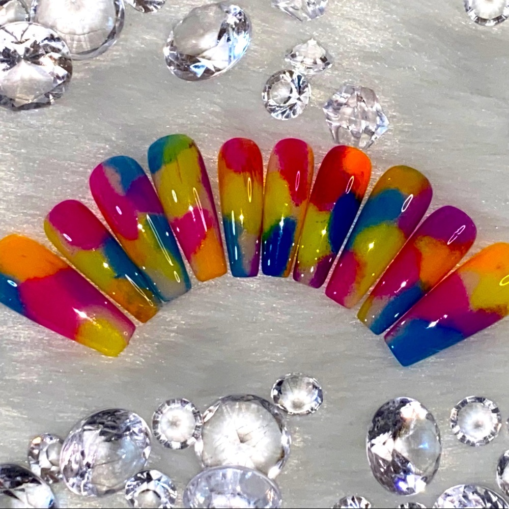 Kaleido||Press-on Nail Set